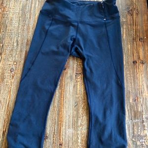 CALIA by Carrie Underwood yoga Capri small